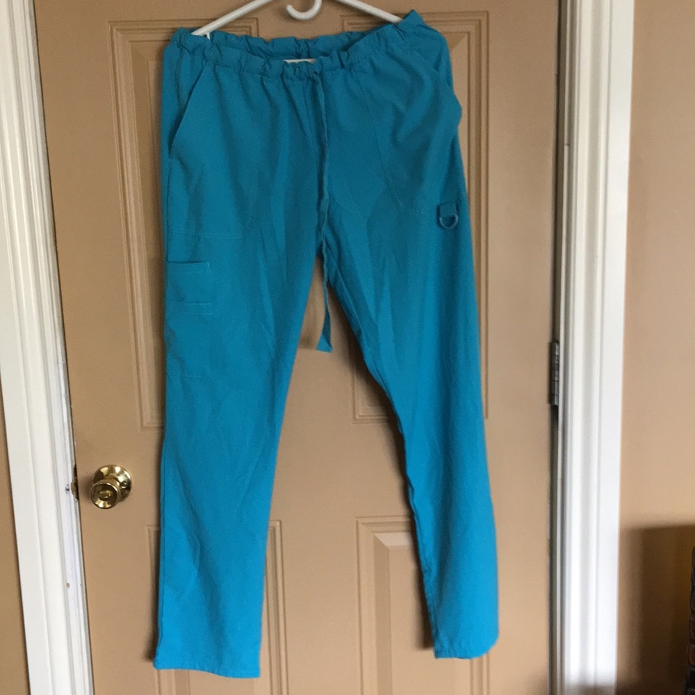 Scrub Pants in Stretchy Material